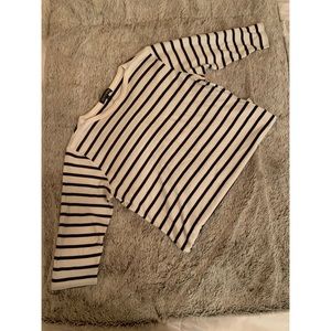 Black & white Striped 3/4 sleeve top